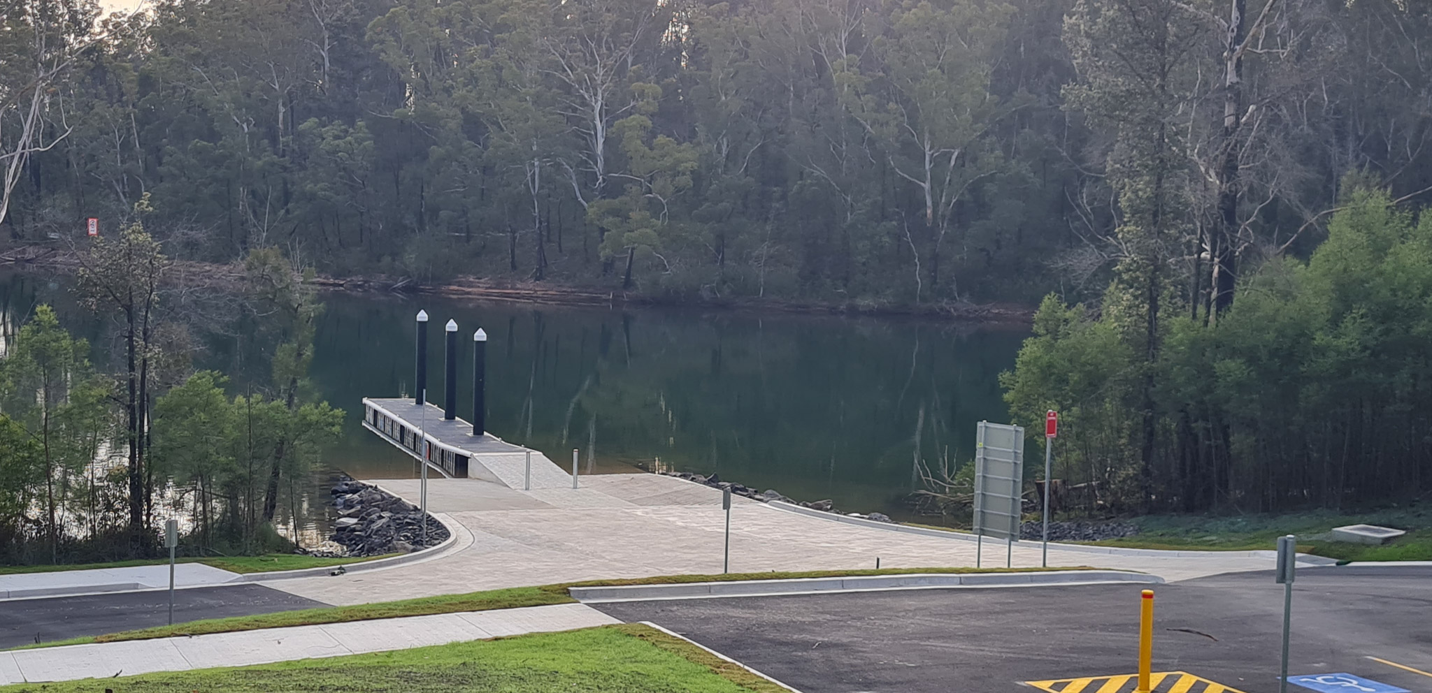 Conjola boat ramp 1-2.jpg