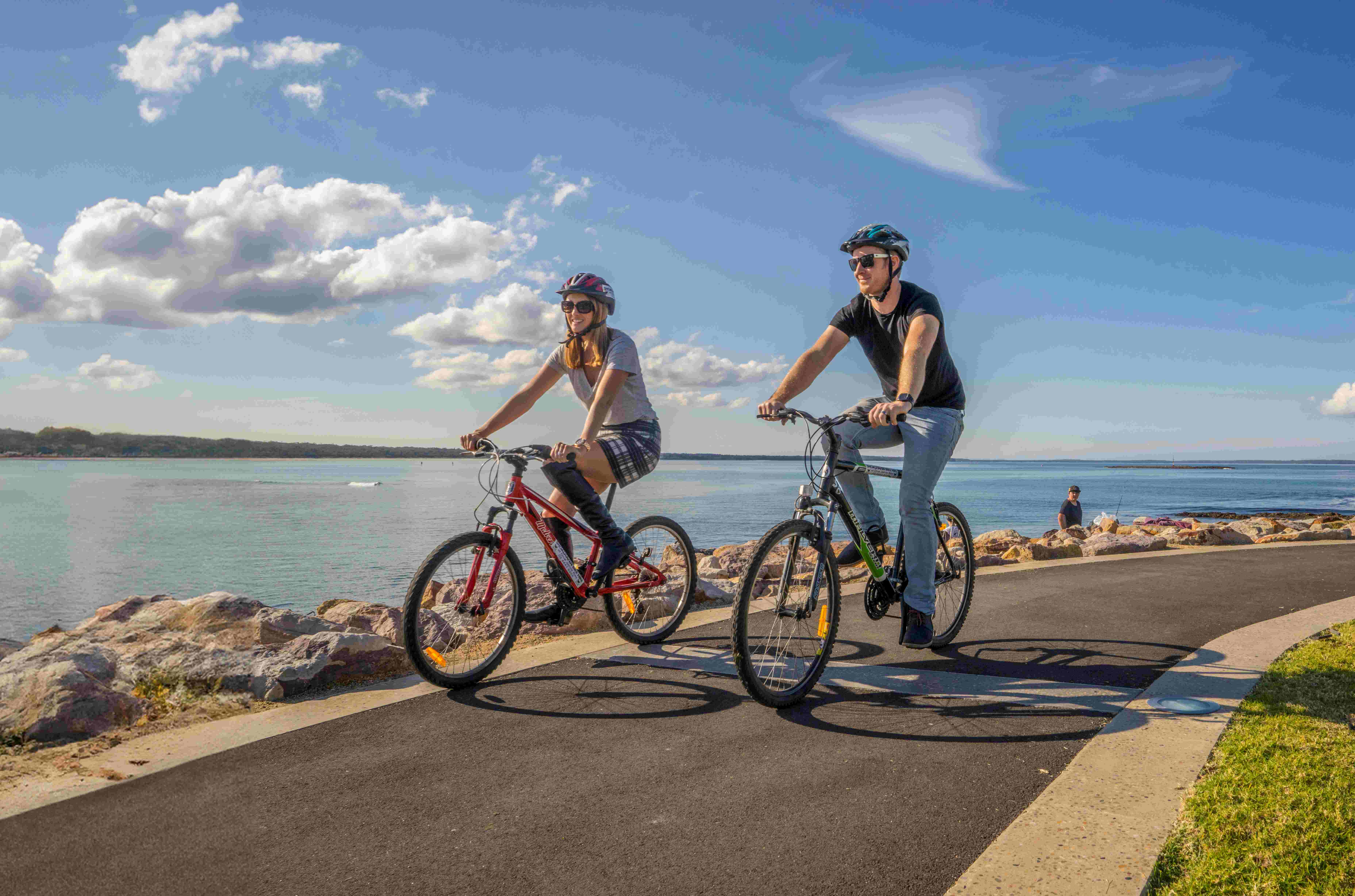 family bike riding jervis bay.jpg